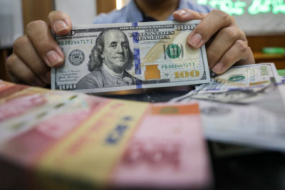 Lo Kheng Hong Upbeat on Banking Stocks, Doubles Down on Stakes