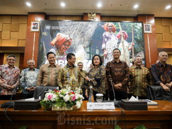 Pemerintah RI Pertimbangkan Emisi SBN Global Denominasi Yuan & Dolar Australia