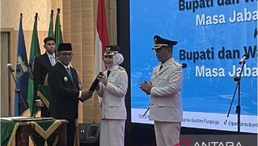 Lantik Bupati Serang Ratu Zakiyah-Najib, Ini Pesan Gubernur Banten