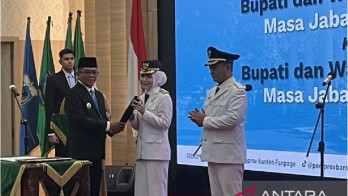 Lantik Bupati Serang Ratu Zakiyah-Najib, Ini Pesan Gubernur Banten