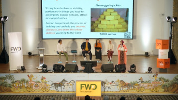 FWD Insurance Gelar Pelatihan untuk Gen Z Universitas Diponegoro