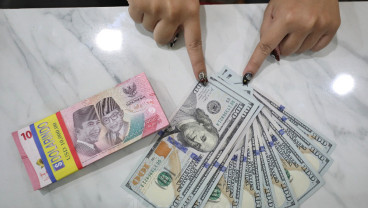 Cek Kurs Jual Beli Dolar AS di Bank Mandiri, BRI, BCA dan BRI Hari Ini