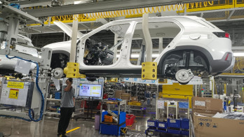 Ekspor Mobil Utuh Naik per April 2025, Toyota & Daihatsu Paling Jumbo