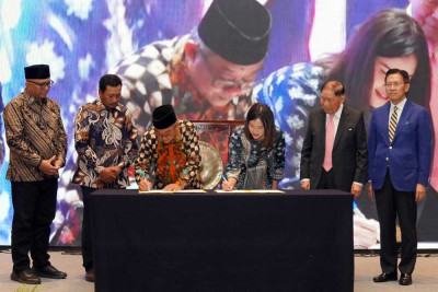 Riady Foundation Alokasikan Rp500 Miliar Untuk Transformasi 10 Juta Siswa Melalui Fondasi Ai-Stem