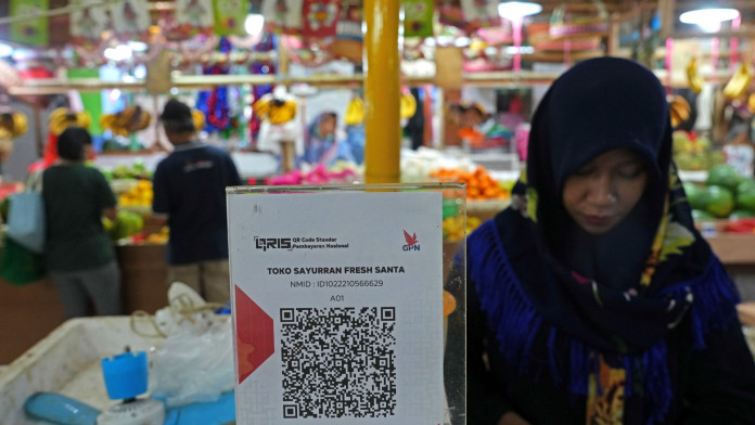 Indonesia's Govt Stimuli Too Bottom-Heavy, Experts Warn