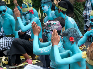 Tradisi Ngerebeg di Desa Tegallalang Bali