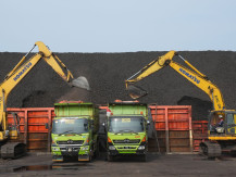 BlackRock, JP Morgan Align on United Tractors (UNTR) Stock Play