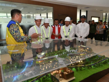 Gibran Cek Pembangunan Tol IKN Seksi 5B, Progres Capai 70%