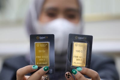 Beda Nasib Cuan & Boncos Pembeli Emas Antam Akhir Mei 2025