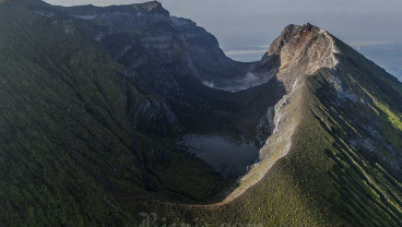 Ekspedisi Gunung Gamkonora Untuk Promosikan Keindahan dan Wisata Alam