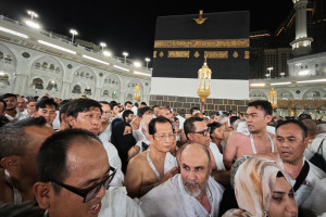 Menag Menunaikan Umrah Wajib