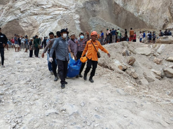 Longsor Gunung Kuda Cirebon: Tim SAR Temukan Lagi 3 Korban, Total 17 Orang Meninggal Dunia