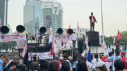 Buruh Demo Besar-besaran di Depan Istana Hari Ini, Berikut Tuntutannya
