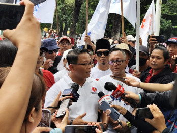 Buruh Ancam Mogok Massal Jika Pemerintah Diam soal Impor Ilegal