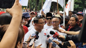 Buruh Ancam Mogok Massal Jika Pemerintah Diam soal Impor Ilegal