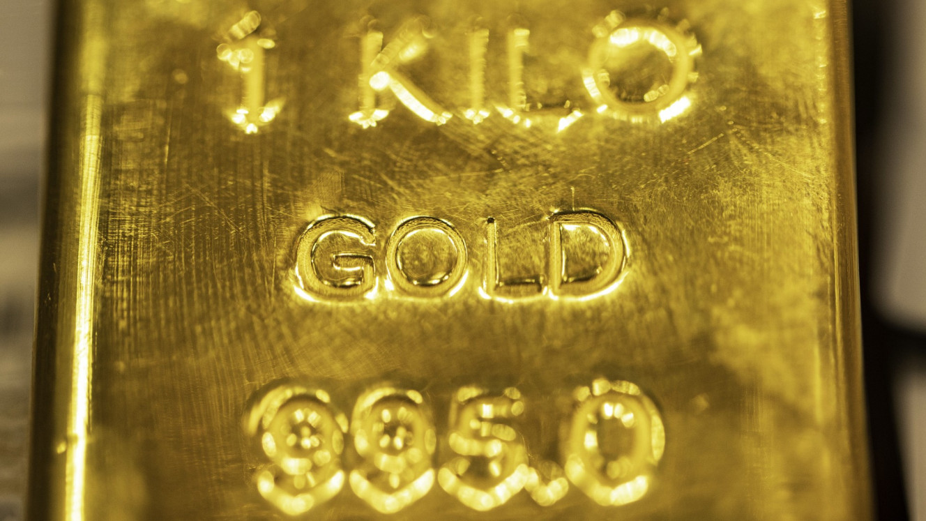 Emas batangan 1 kilogram. Bloomberg/Christopher Pike.
