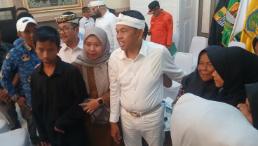 Longsor Gunung Kuda Cirebon, Gubernur Dedi Mulyadi Minta Maaf