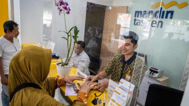 Penyaluran Gaji ke-13 Pensiunan ASN