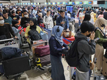 Jumlah Penumpang Seluruh Moda Transportasi Umum Naik pada April 2025