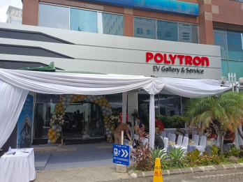 Polytron Resmikan Showroom Mobil Listrik Pertama di Jakarta