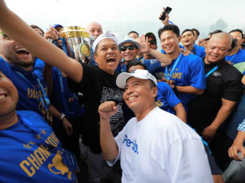 ASN Pemprov Jabar Sumbang Bonus untuk Persib Rp356 Juta