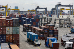 Neraca Perdagangan April Alami Surplus Sebesar US$160 Juta