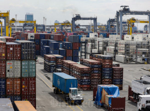 Neraca Perdagangan April Alami Surplus Sebesar US$160 Juta