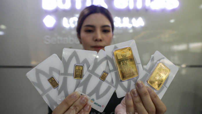 Harga Emas Antam Turun Hari Ini, Borong Mumpung Rp1,92 Juta per Gram