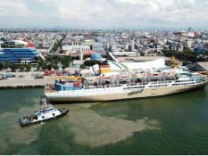 Pedagang Asongan dan Buruh Bagasi Pelabuhan Makassar Akan Ditertibkan