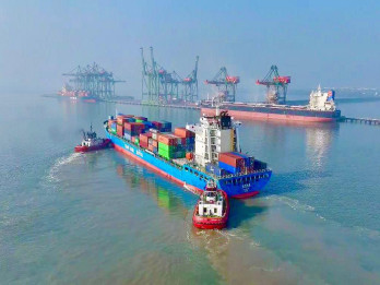 Tingkatkan Ekspor-Impor, Terminal Teluk Lamong Buka Layanan Feeder Asia Xpress