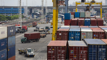 Ekonom Ingatkan Dampak Perang Dagang China-AS ke Ekonomi RI