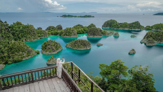 Tambang Nikel di Raja Ampat, Kemenpar Minta Pertahankan Status Geopark Dunia