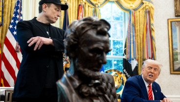 Elon Musk Kehilangan Rp551 Triliun di Tengah Pertikaian dengan Trump
