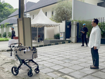 Momen Bobby Kucing Jalan-Jalan Sore, Saat Timnas Kunjungi Rumah Prabowo