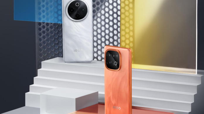 Spesifikasi iQOO Z10 & iQOO Neo 10, Cetak Rekor MURI sebagai HP Monster!