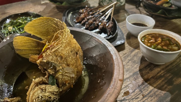 Mencicipi Kuliner Khas Sunda di Sambel Hejo Sambel Dadak Karawang