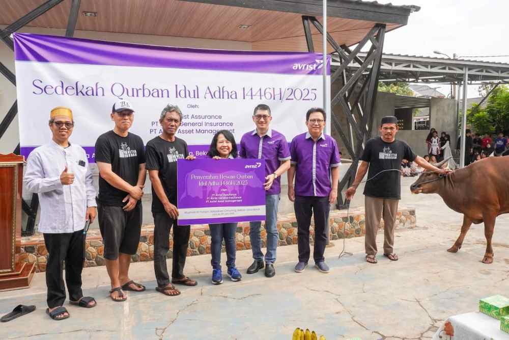 Avrist Group Salurkan Hewan Kurban hingga Daging Kemasan Kaleng di Momen Iduladha