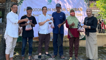 Sahid Jaya Solo dan Sahid Tour Sembelih 9 Hewan Kurban