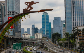 Indonesia Faces Covid-19 Resurgence Amid Push for 8% Economic Growth