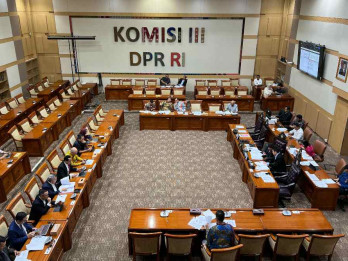 Komisi III DPR Bakal Gelar RDPU Revisi KUHAP Minggu Depan