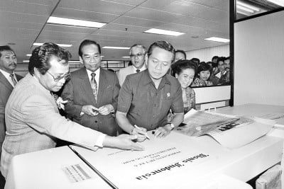 Menuju 4 Dekade Bisnis Indonesia: Suara Konglomerat