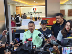 Hotman Paris Jadi Pengacara Nadiem, Begini Katanya
