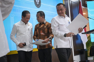 Pemerintah Cabut Empat IUP Nikel Raja Ampat