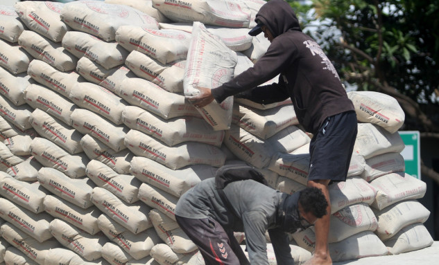 Celah Pemulihan Emiten Semen SMGR & INTP Saat Efisiensi Anggaran Pemerintah