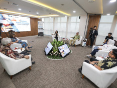 Menuju 4 Dekade Bisnis Indonesia, Selalu jadi Referensi Para Ekonom