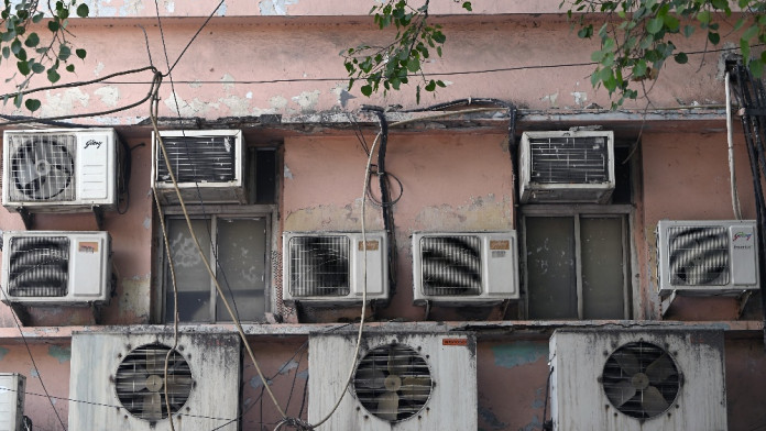 India Berencana Batasi Suhu AC untuk Hemat Energi