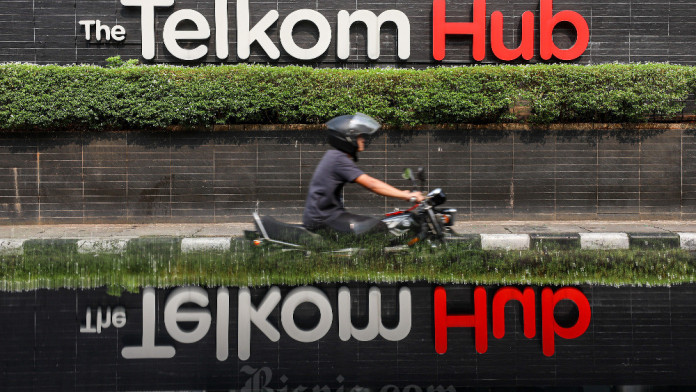 Lewat Cum Dividen, Saham Telkom (TLKM) Turun Tajam