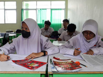 Pendaftar SPMB 2025 Jabar Capai 64.000 Siswa, Server Sempat Keteteran