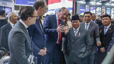 Prabowo dan CEO KNDS Teken 5 MoU Pertahanan RI-Prancis di Indo Defence 2025