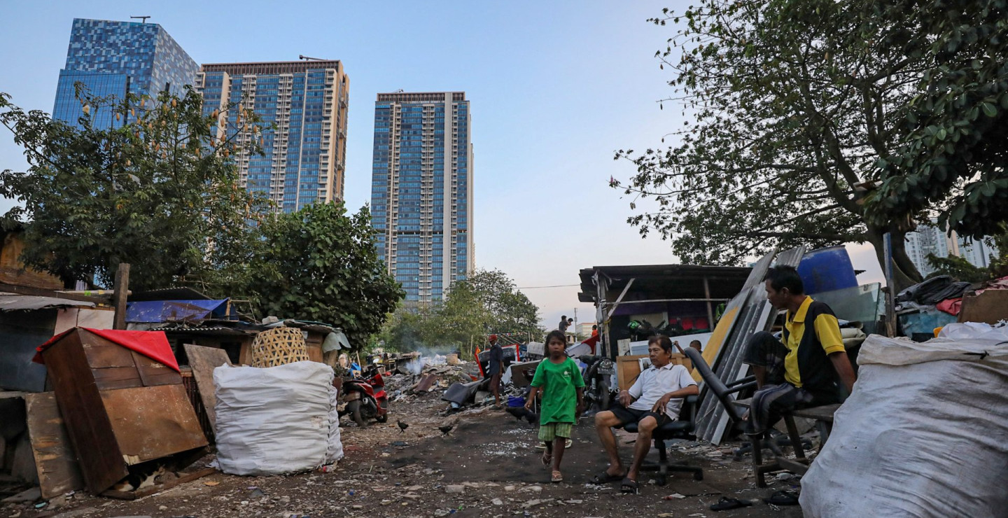 World Bank and BPS's Stark Gap: Indonesia's Dire Need of New Poverty Measurement